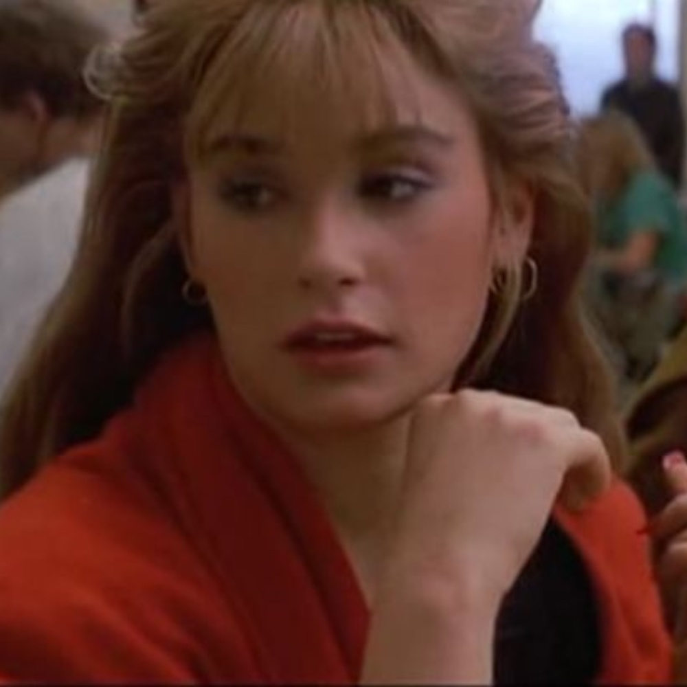 Meet your Posher, Jules Van Patten.